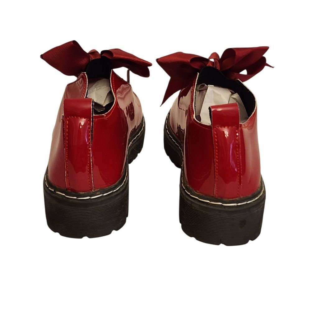 Kids Red Patent Leather Shoes With Bow Accent - Size 36 (5.5 US) - Picture 4 of 6